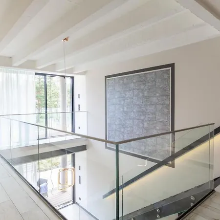 Avida Loft 01 *